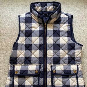 Ladies full-zip quilted vest
